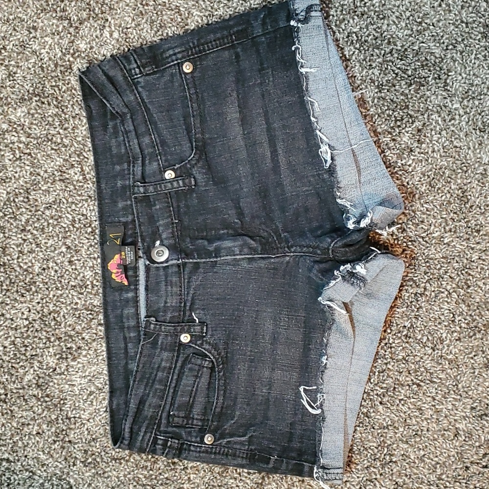 🌟Forever 21 Denim Cut Off Shorts